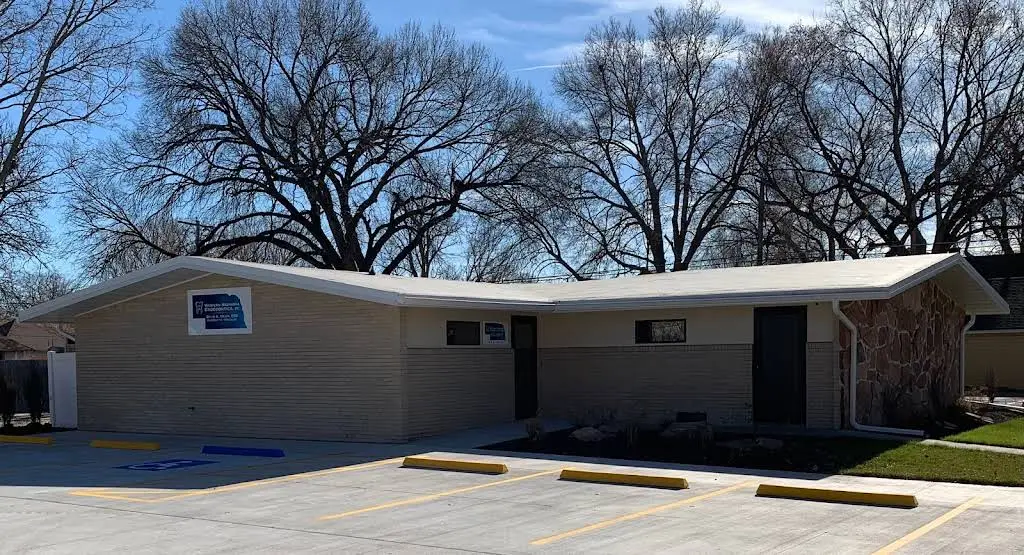 Western Nebraska Endodontics, PC - David G. Meier, DDS - Professional dental clinic exterior with modern facilities