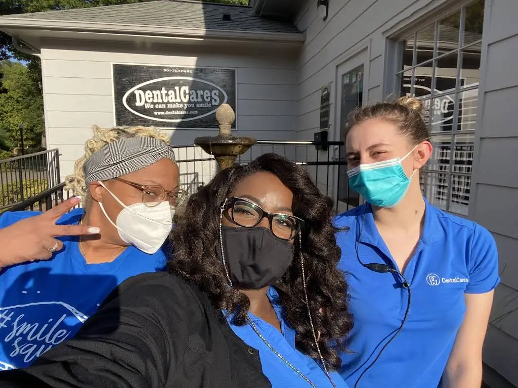 DentalCares