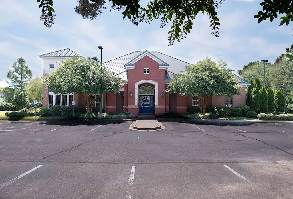 Schilling Farms Dental - Professional dental clinic exterior with modern facilities