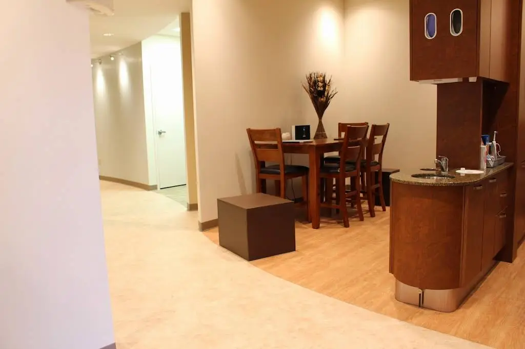 Joshua Holcomb DDS