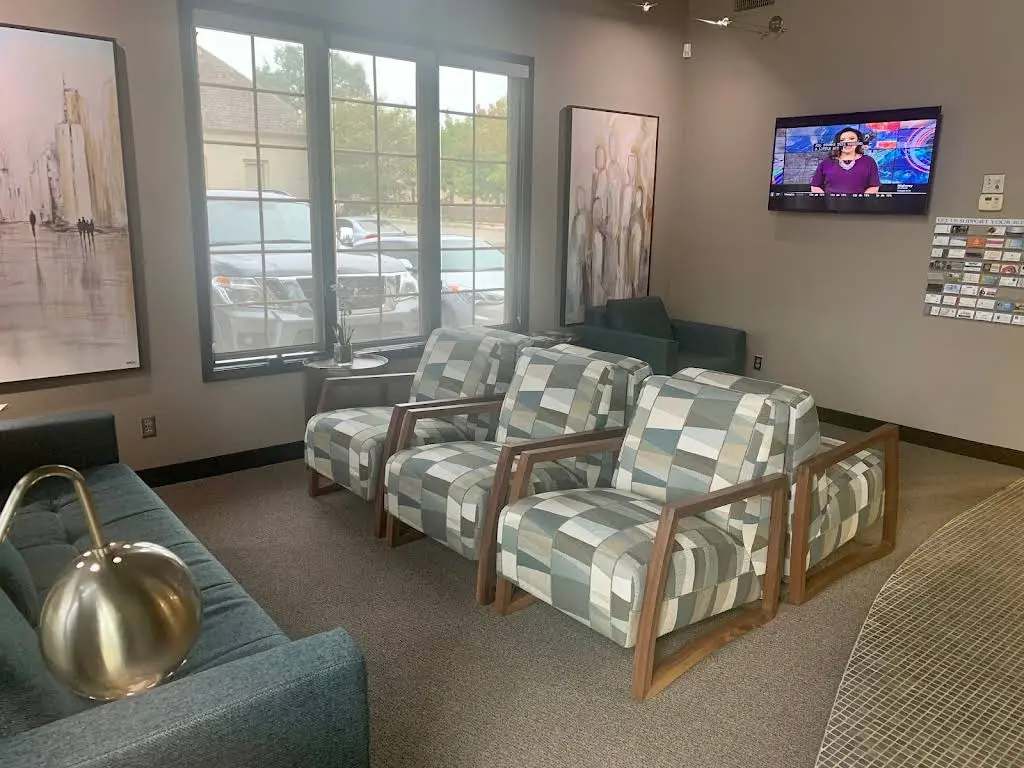 Hayes Family and Cosmetic Dentistry - Professional dental clinic exterior with modern facilities