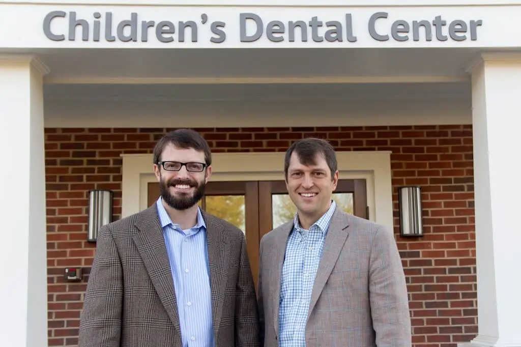 Children's Dental Center-Arlington - Professional dental clinic exterior with modern facilities