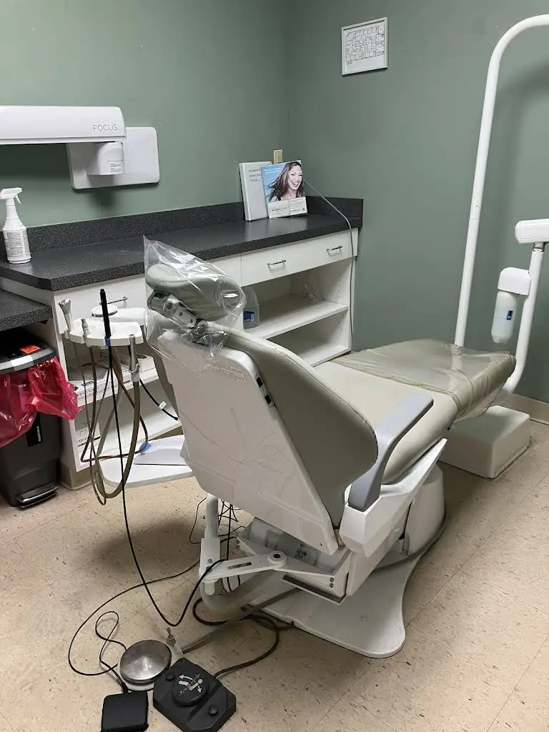 DentalCares - Cordova