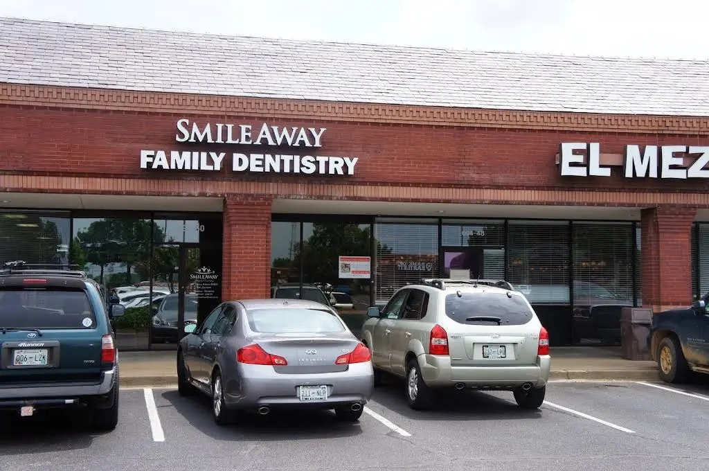 SmileAway Family Dentistry - Professional dental clinic exterior with modern facilities