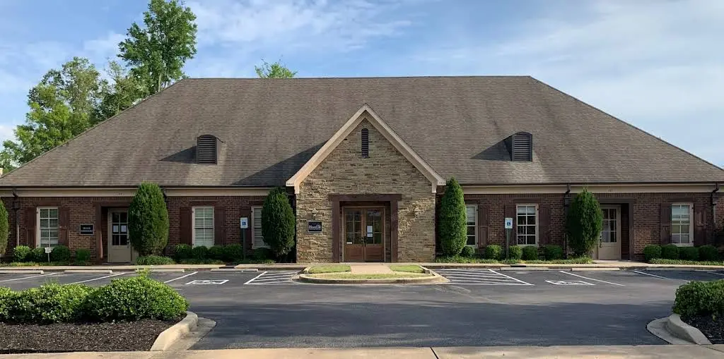 Germantown Cosmetic and Family Dentistry - Professional dental clinic exterior with modern facilities