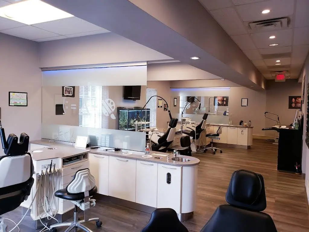 Artistic Smiles Orthodontics