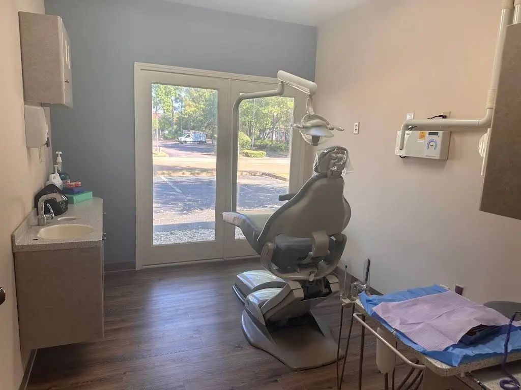 The Smile Spa by Dr. Andrea Henry - Professional dental clinic exterior with modern facilities