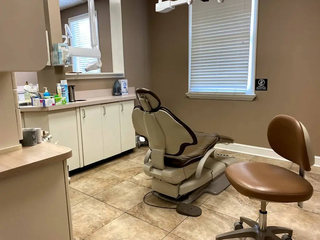 Bartlett Park Family Dentistry - Professional dental clinic exterior with modern facilities