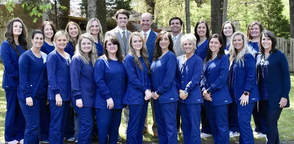 Parrish & Baldridge Family Dentistry - Professional dental clinic exterior with modern facilities