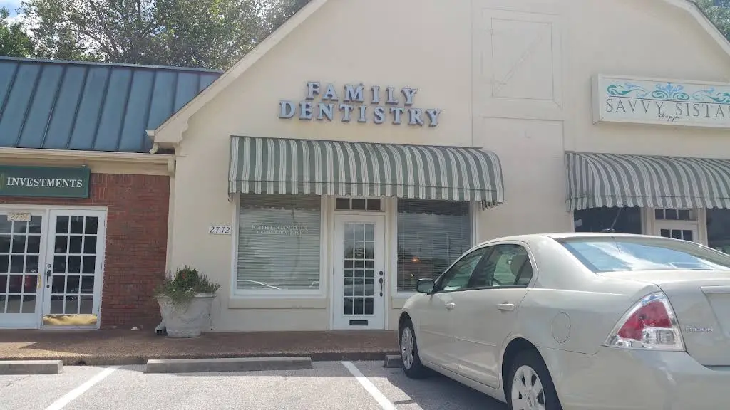 Family Dentistry, Logan Keith DDS - Professional dental clinic exterior with modern facilities