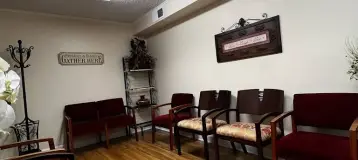 Family Dentistry: Glenn Howard DDS