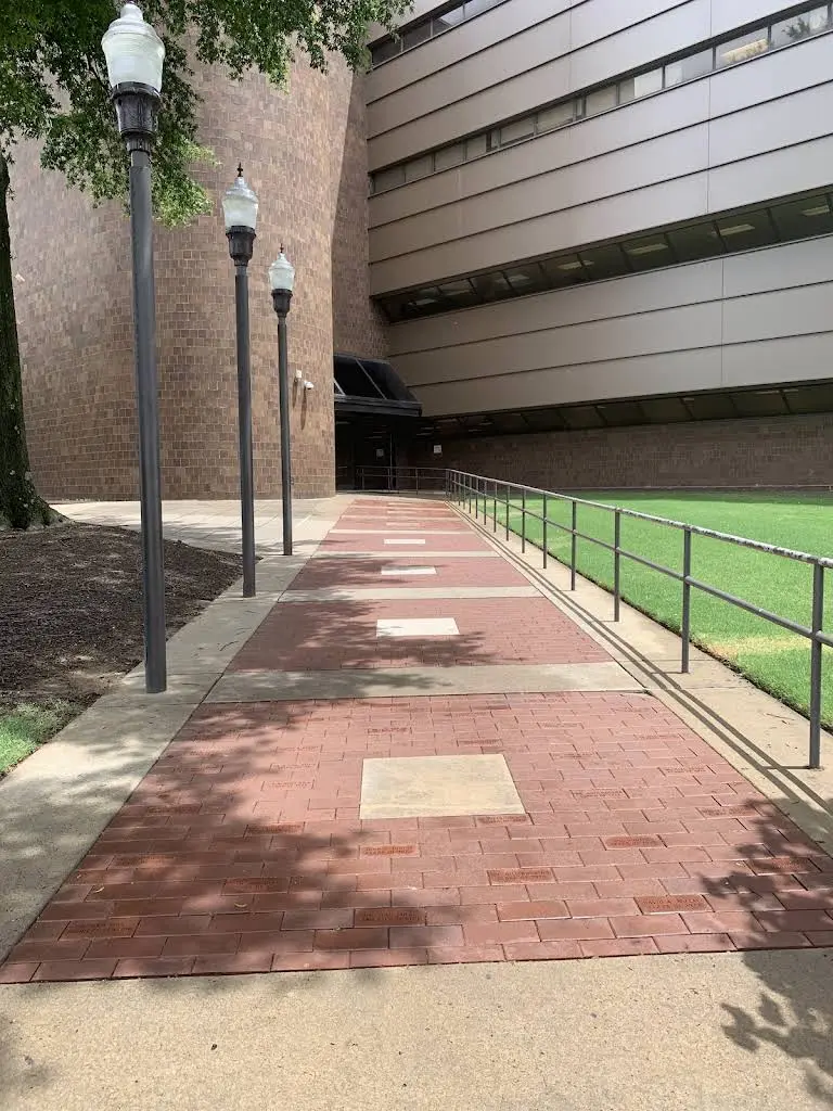 The University of Tennessee Health Science Center: College of Dentistry