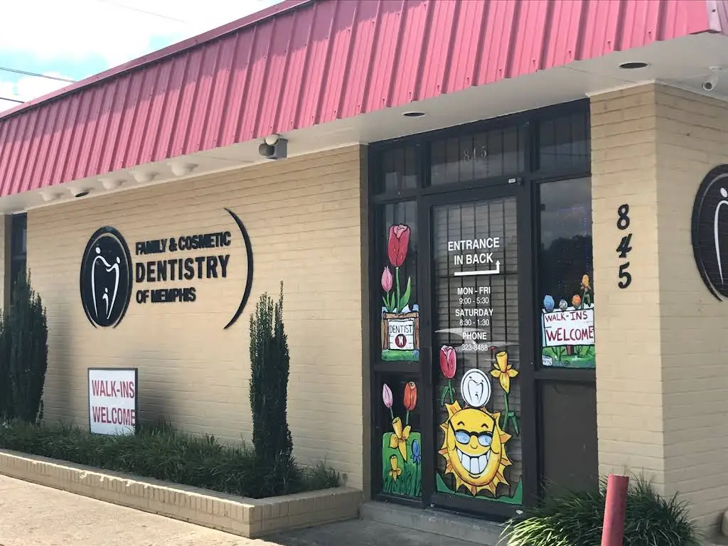 Family & Cosmetic Dentistry of Memphis - Professional dental clinic exterior with modern facilities