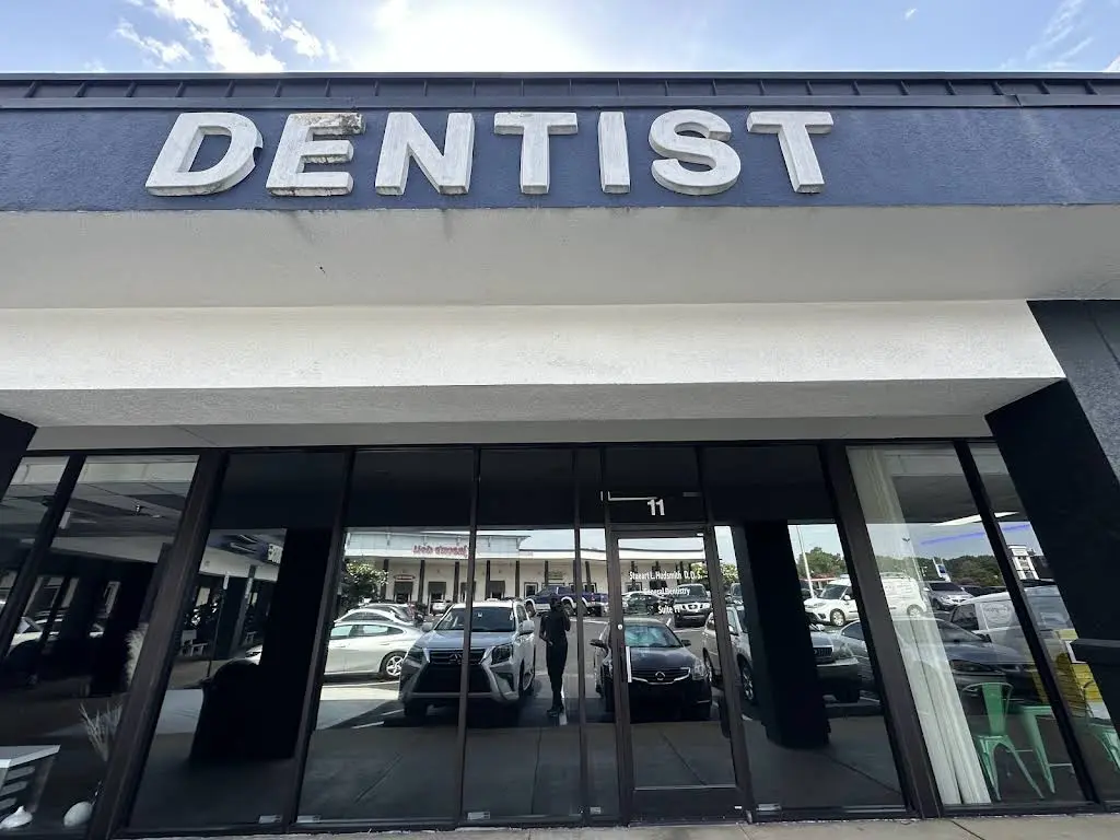 Hudsmith Family Dental - Professional dental clinic exterior with modern facilities