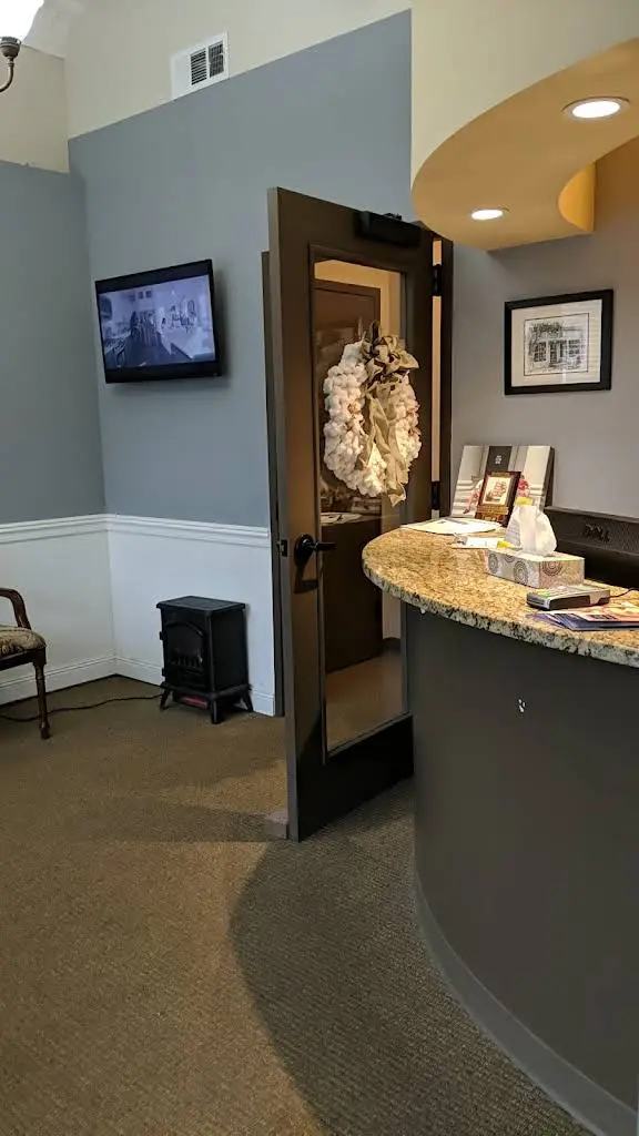Rutledge Family Dental - Professional dental clinic exterior with modern facilities