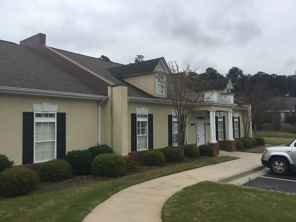 Mixon Family And Cosmetic Dentistry - Professional dental clinic exterior with modern facilities