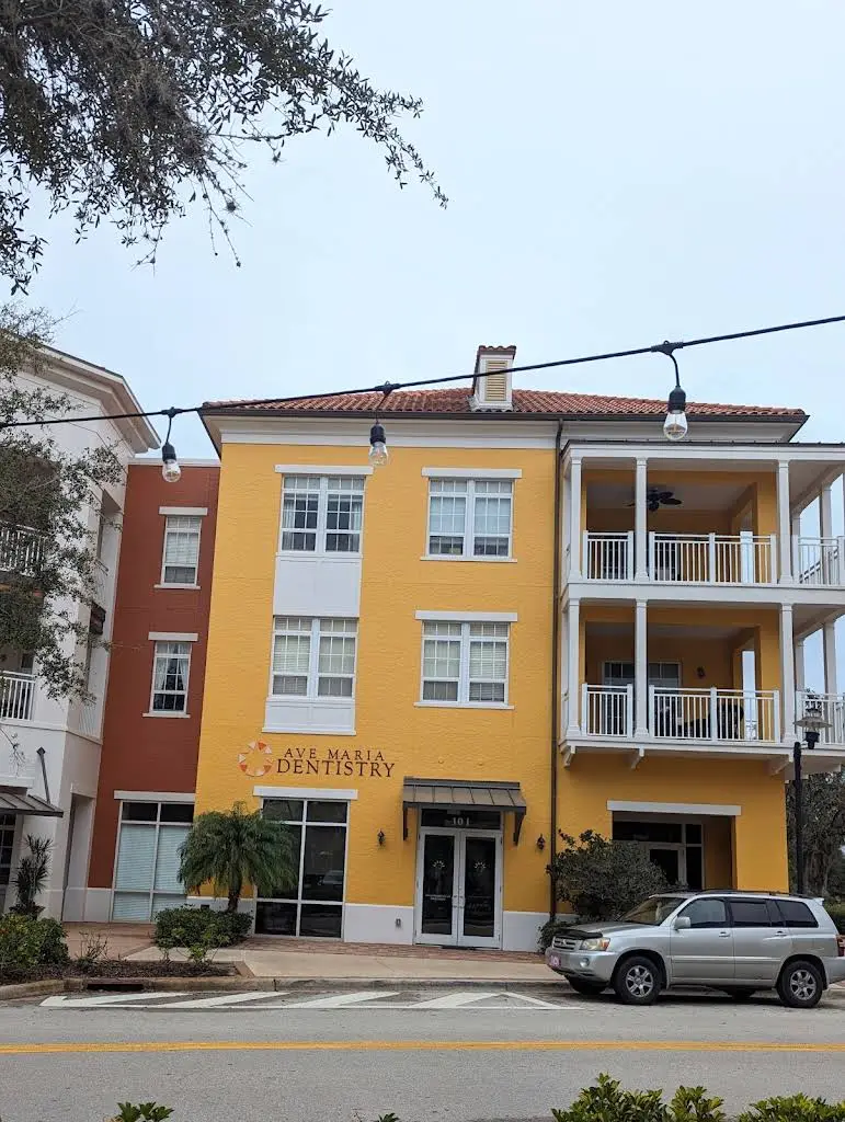 Ave Maria Dentistry - Professional dental clinic exterior with modern facilities