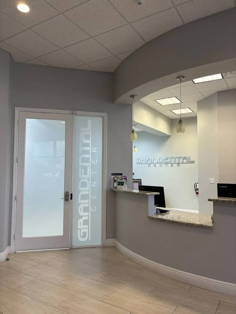 Grandental Center