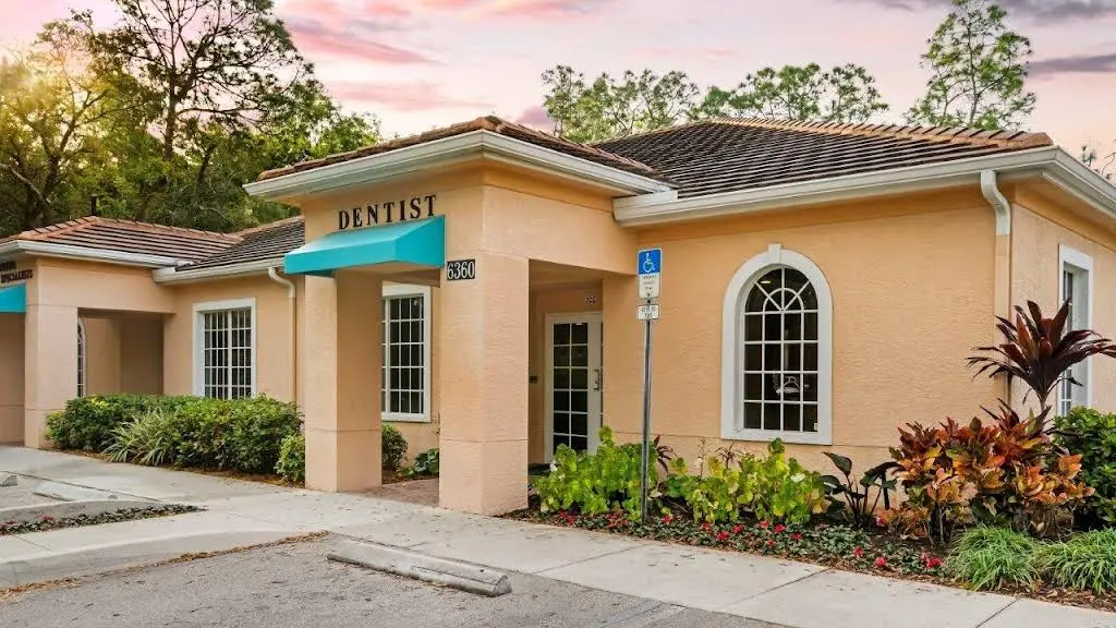 Complete Dental Care of Naples - Professional dental clinic exterior with modern facilities