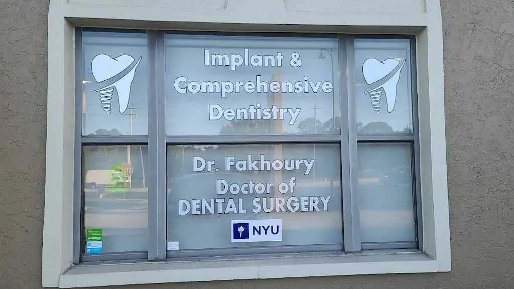 The Comprehensive Dentist