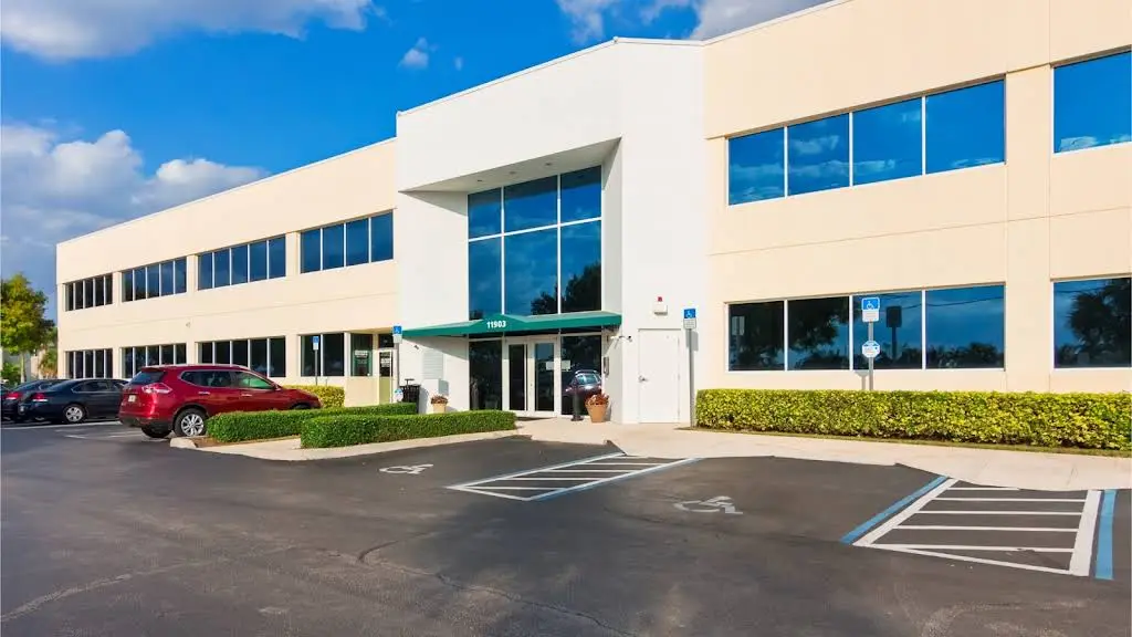 Main Street Children's Dentistry and Orthodontics of Wellington - Professional dental clinic exterior with modern facilities