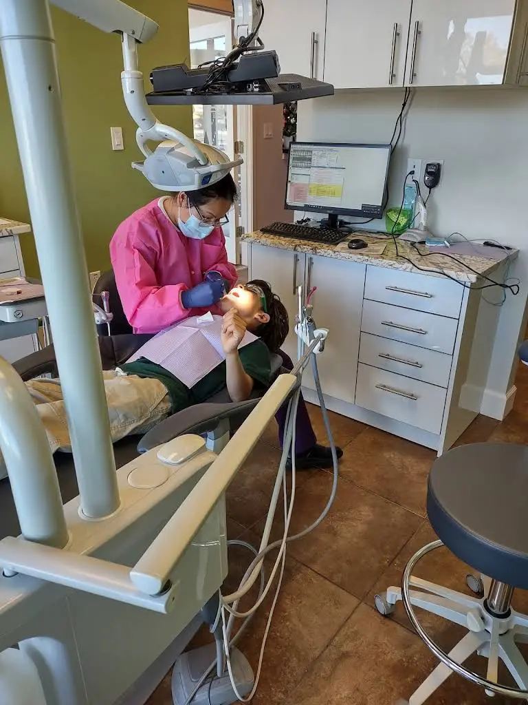 Young n' Royal Children's Dentistry