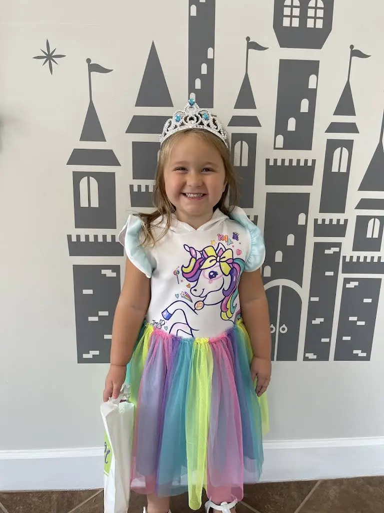 Young n' Royal Children's Dentistry