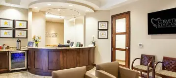 Cosmetic & Implant Dentistry of Naples