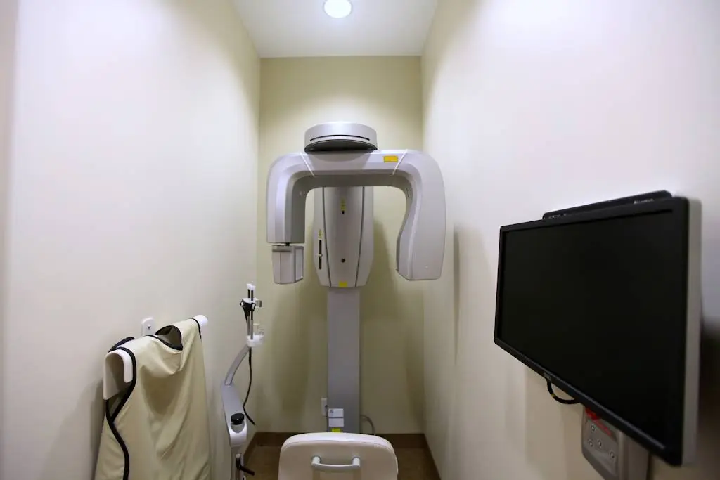 Cosmetic & Implant Dentistry of Naples