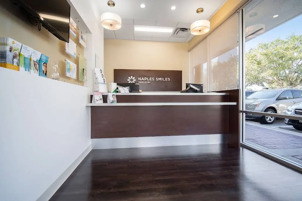 Naples Smiles Dentistry