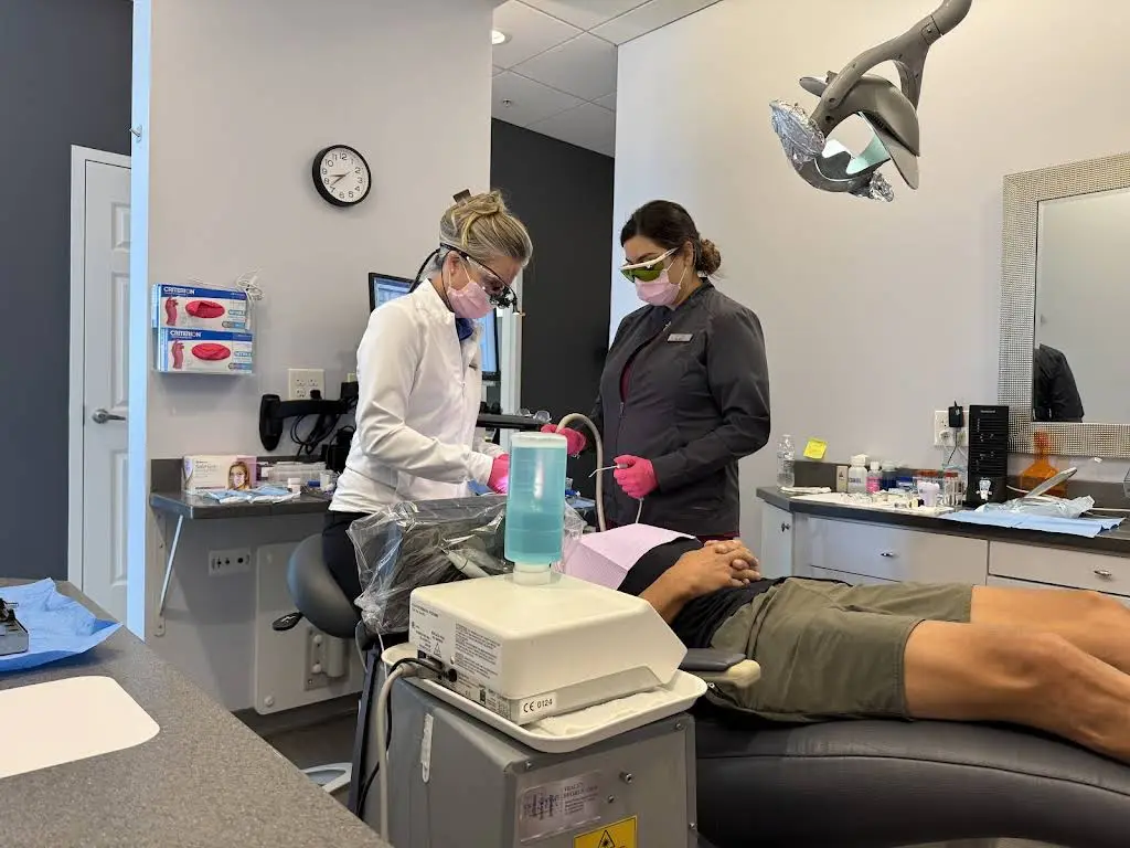 6th Sense Dental