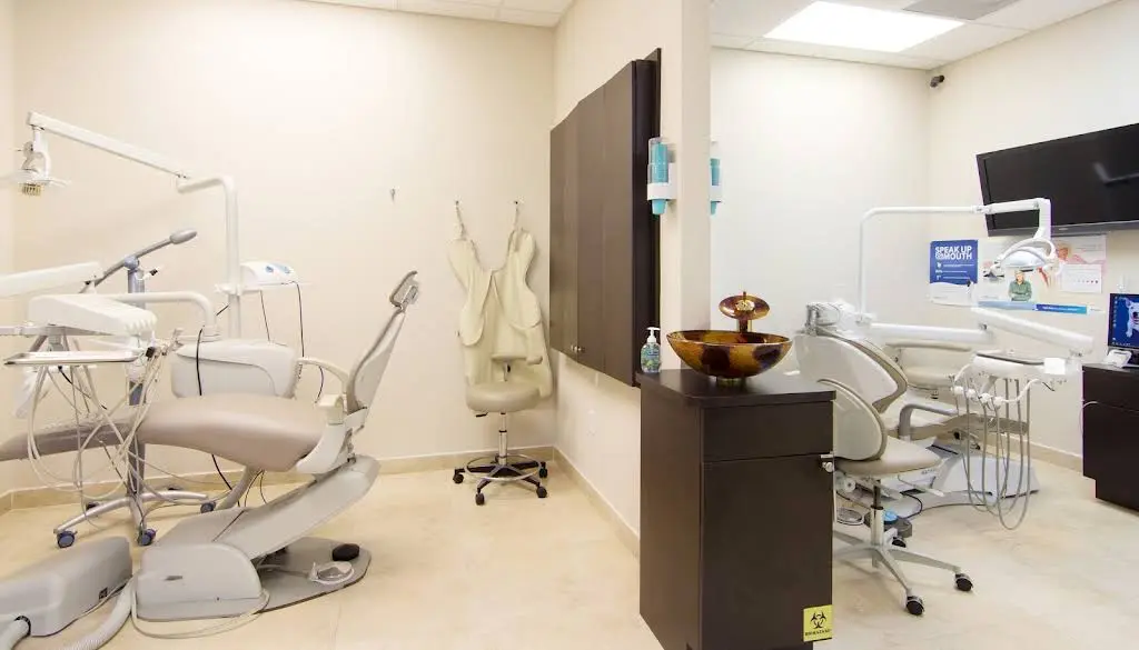 Naples Dental Art Center