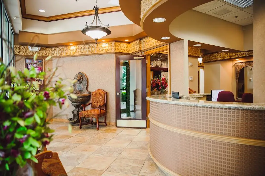 Florida Center for Aesthetic Dentistry - Professional dental clinic exterior with modern facilities
