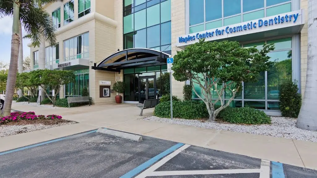 Naples Center for Cosmetic Dentistry - Professional dental clinic exterior with modern facilities