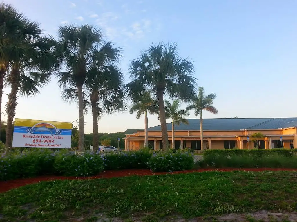 Riverdale Dental Suites