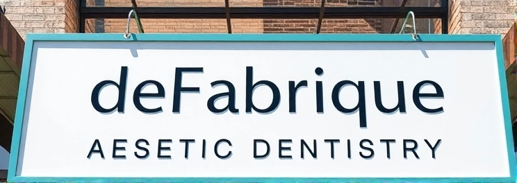 deFabrique Aesthetic Dentistry - Professional dental clinic exterior with modern facilities