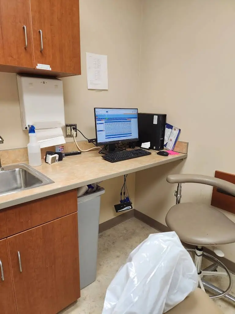 Aspen Dental - Professional dental clinic exterior with modern facilities