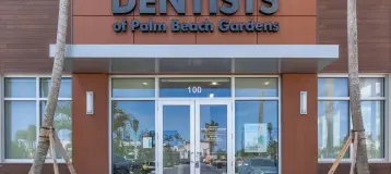 Dentists of Palm Beach Gardens