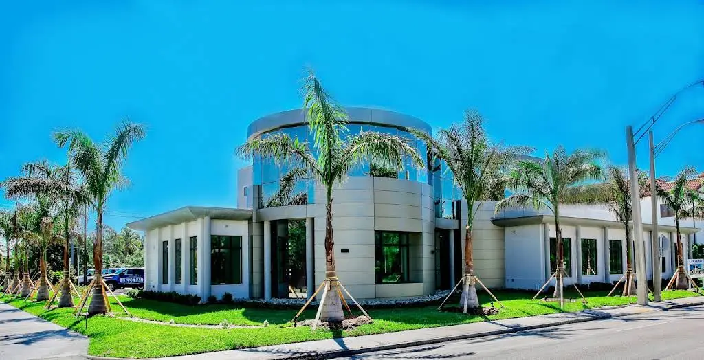 Engle Dentistry - Professional dental clinic exterior with modern facilities
