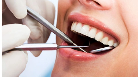Optimal Dental Fitness of Naples - George Mantikas, D.M.D - Professional dental clinic exterior with modern facilities