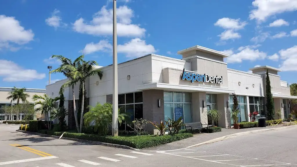Aspen Dental - Professional dental clinic exterior with modern facilities
