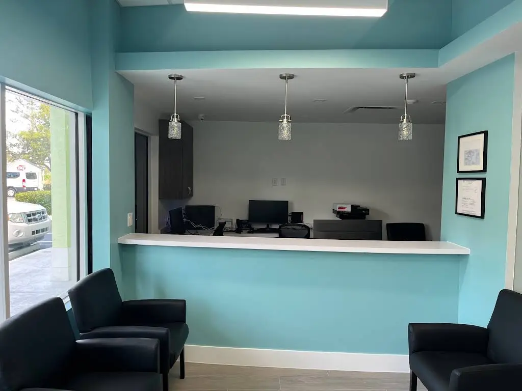 Healthy Smiles Dental Port Saint Lucie - Professional dental clinic exterior with modern facilities