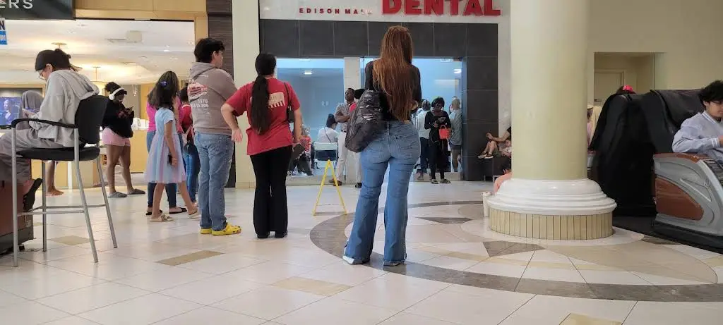 Edison Mall Dental, P.A.