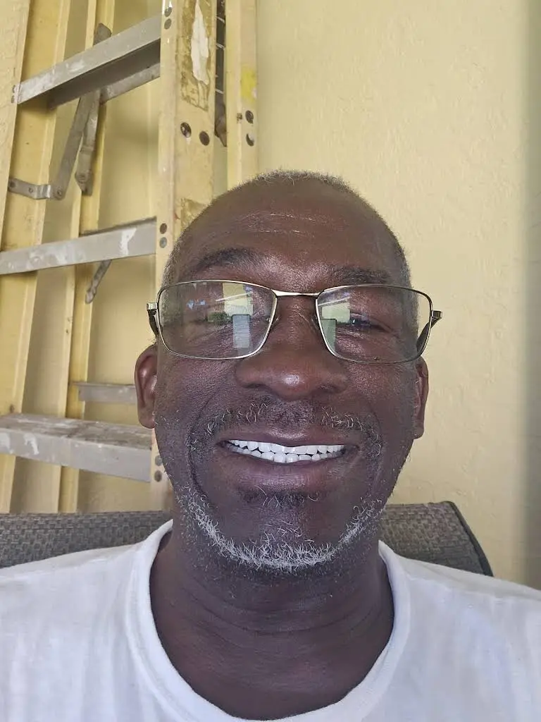 Affordable Dentures & Implants