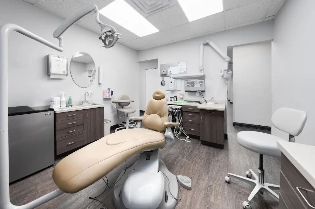 Lee Dental Care