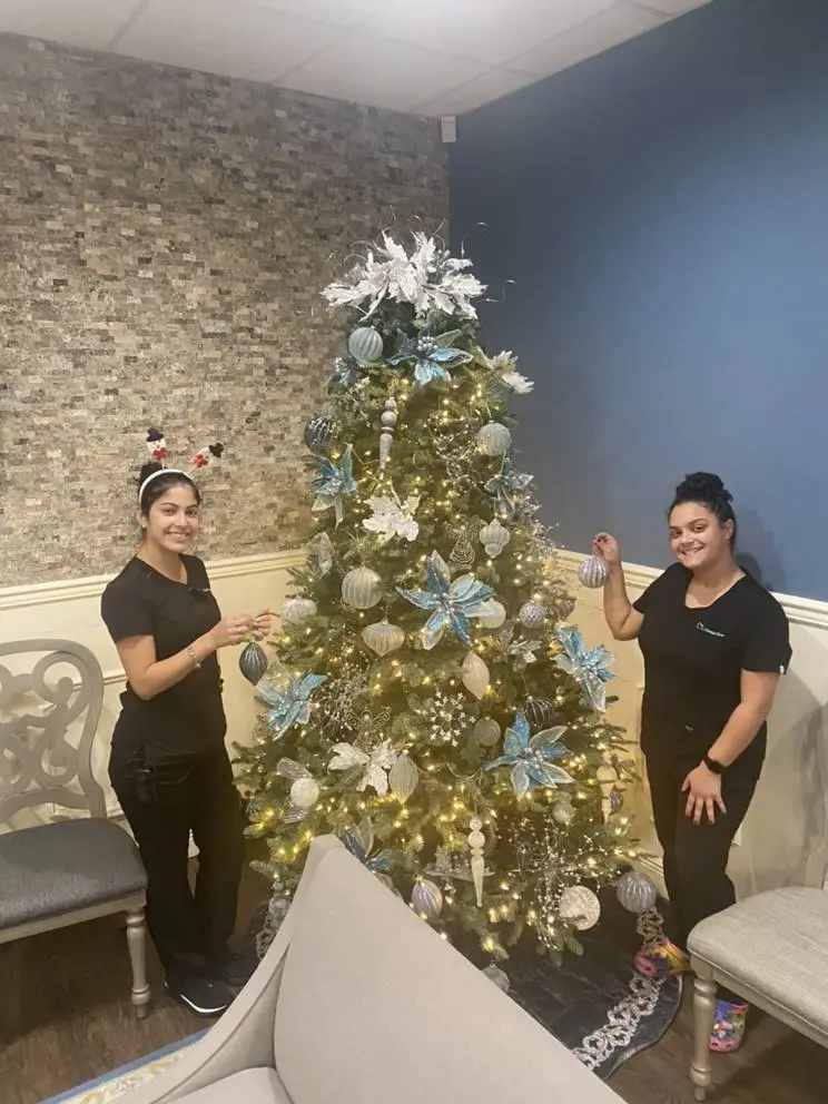 Lee Dental Care
