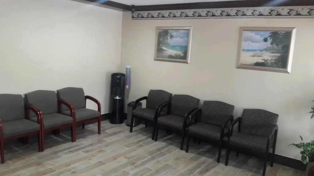 Coral Dental And Denture PA