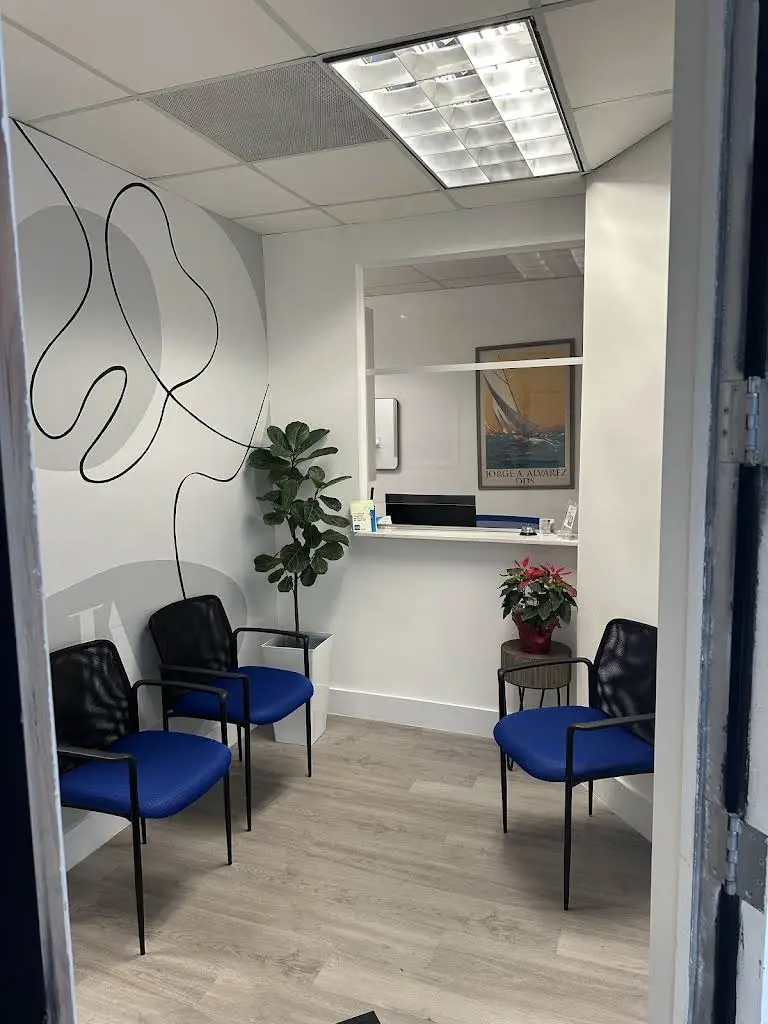 J Alvarez Dentistry