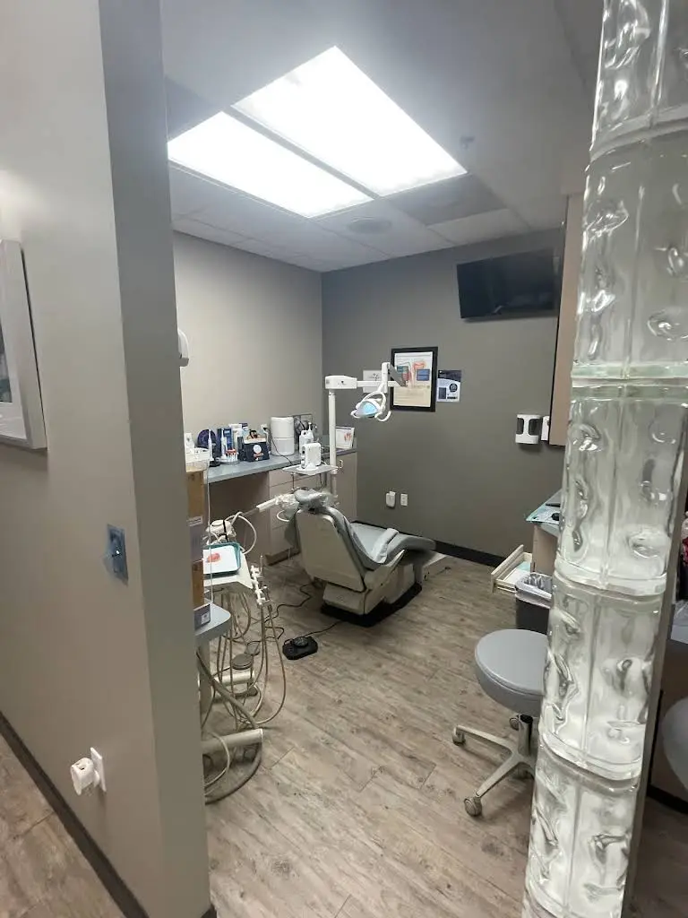 Dental Team of West Palm Beach - Professional dental clinic exterior with modern facilities