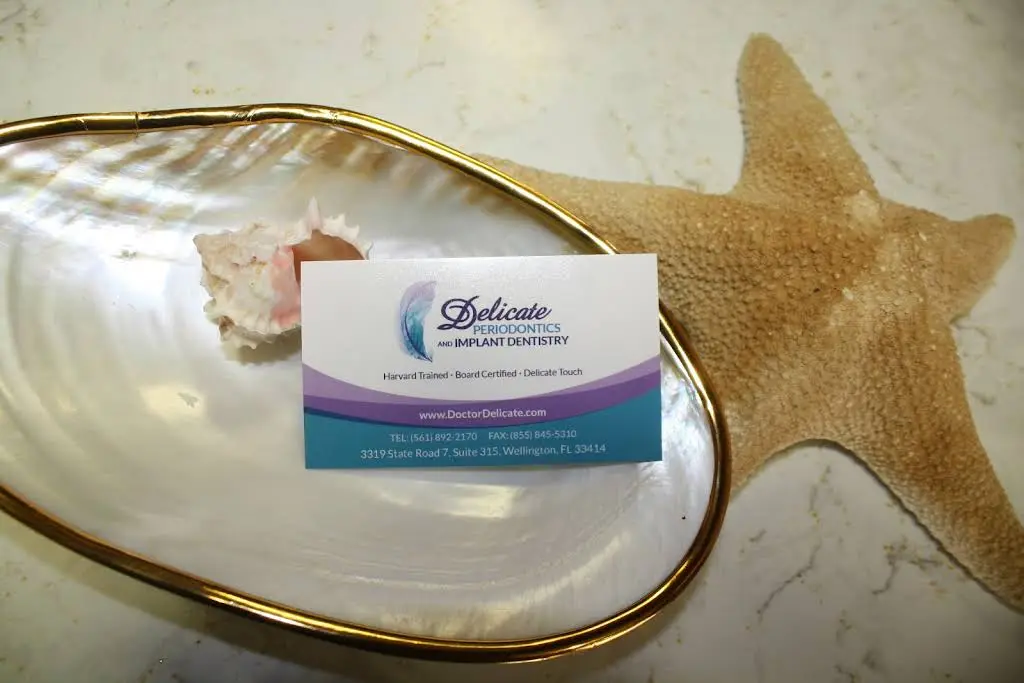 Delicate Periodontics and Implant Dentistry